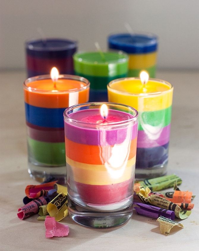 DIYHowto 20 DIY Candle Projects That Are Beautiful And Decorative For Home-DIY Crayon Candle