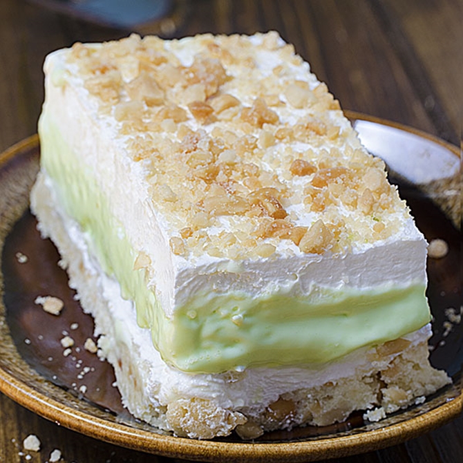 25 Dessert Lasagna Recipes To Make Your Party Wow06-Key Lime Pie Lasagna