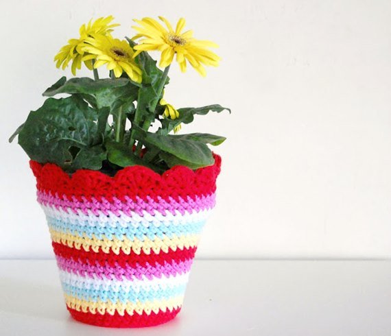 Crochet Shell Border Flower Pot Cover Free Pattern - Crochet Plant Pot Cozy Free Patterns