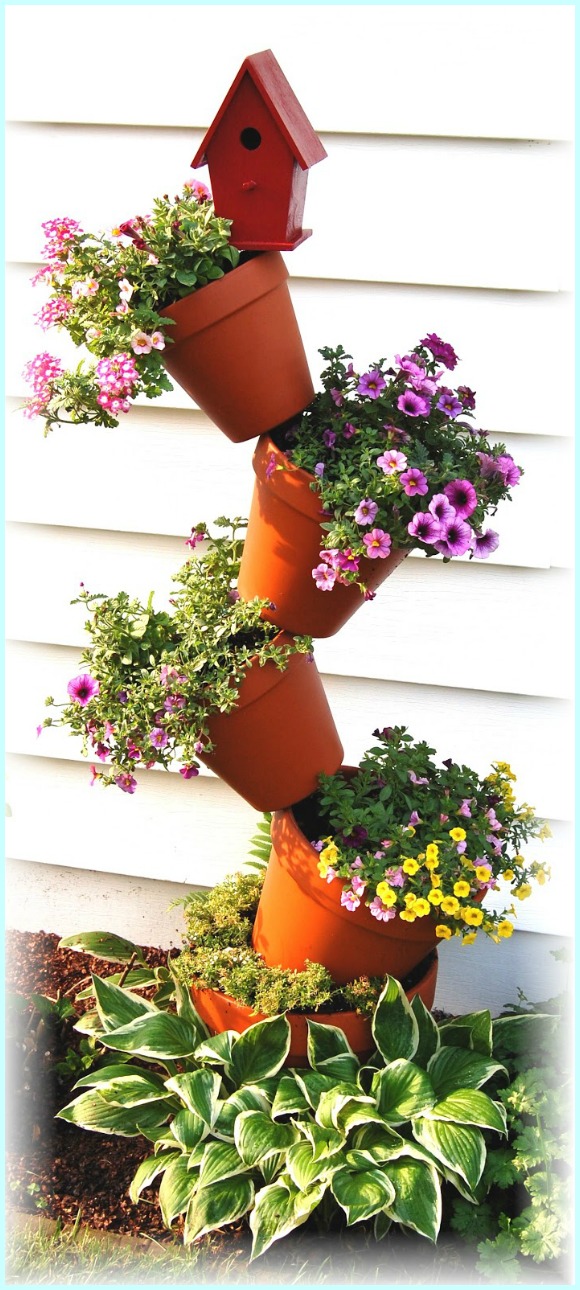 Tipsy Pot with Bird House DIY Instruction - DIY Tipsy #Vertical Pot Planter DIY Projects & Instructions #Gardening