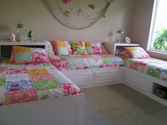 Corner Bed-Space Saving Kids Room Furniture Design and Layout